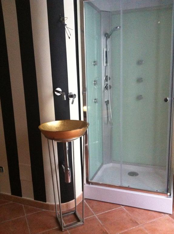 Locus Amoenus Luxury Rooms Terlizzi Habitación foto